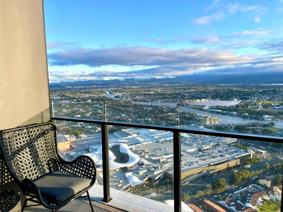 Luxury Stunning Riverview 1 Bedroom Apt 479F Gold Coast Dış mekan fotoğraf